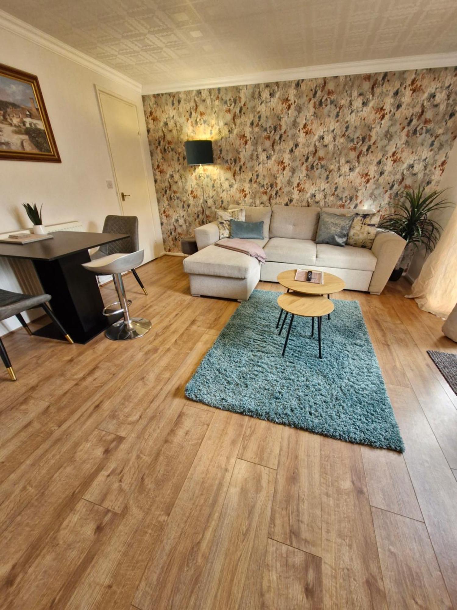 Lovely 2-Bed House In The Heart Of Woodhouse Leeds Leeds  Esterno foto